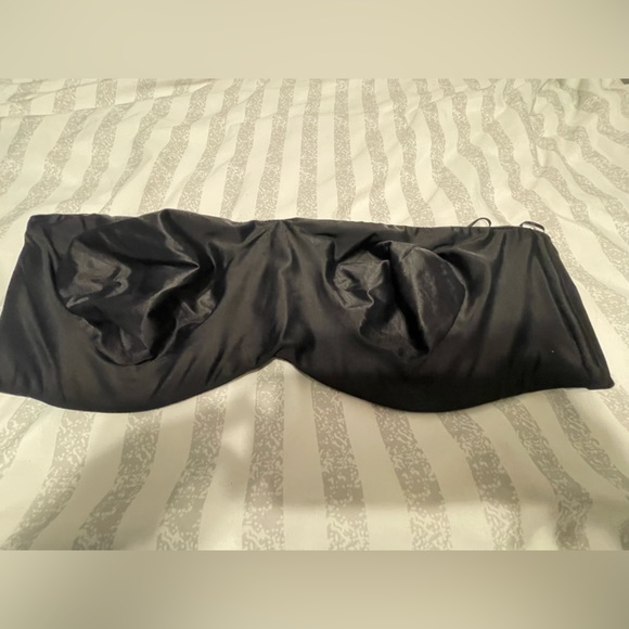 New Runway Strapless bra Macys - Picture 1 of 3